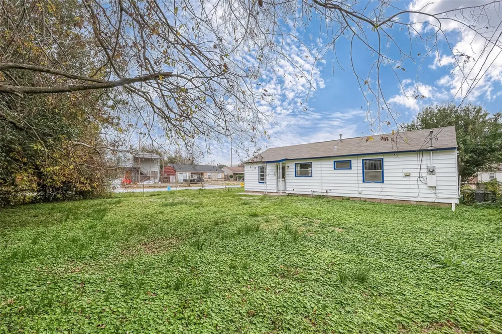 9302 Fairland Drive Houston, TX 77051