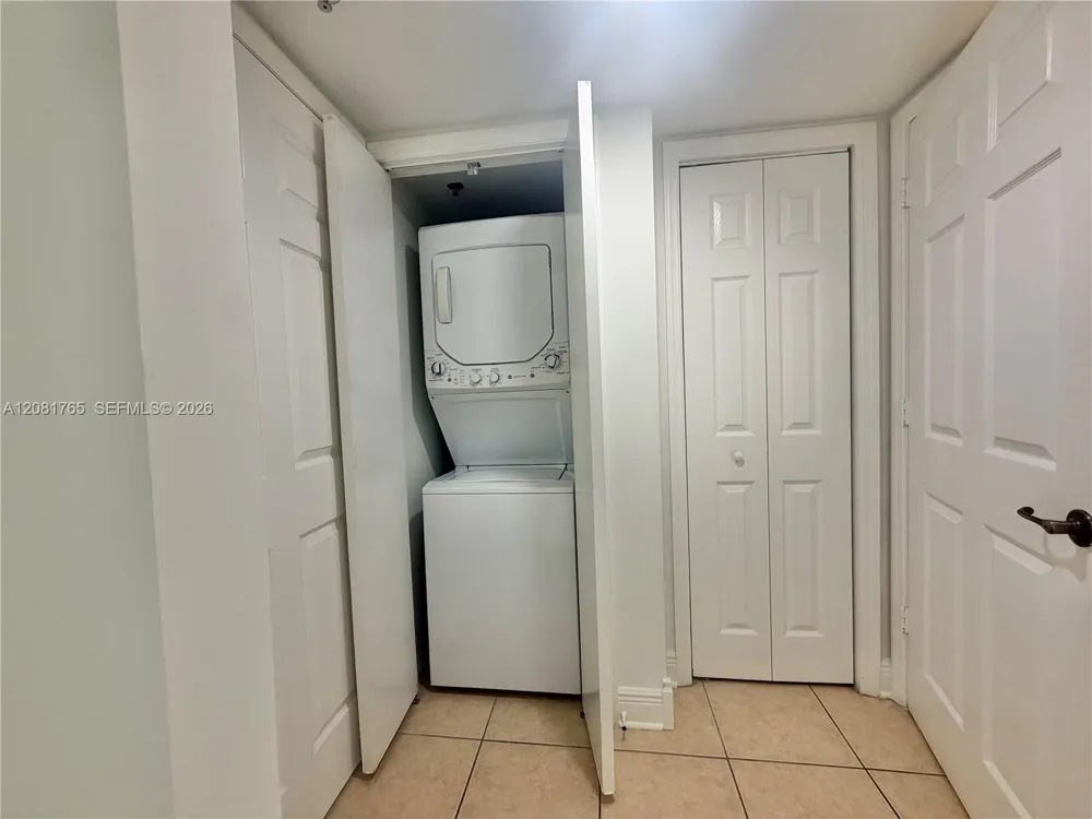 1650 Coral Way #504 Miami, FL 33145