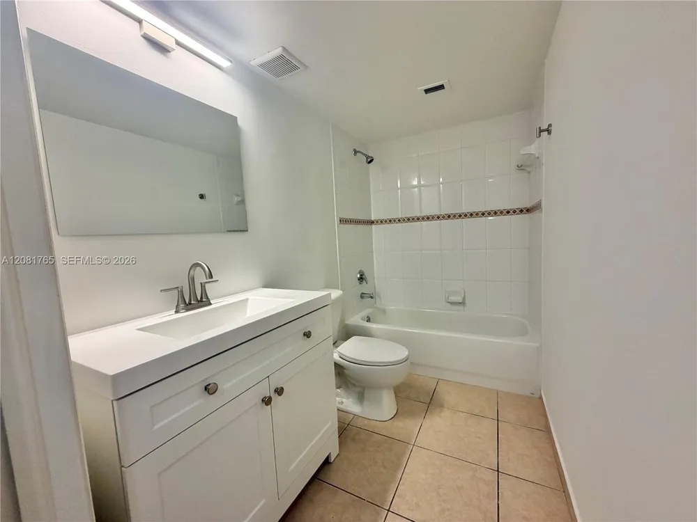 1650 Coral Way #504 Miami, FL 33145