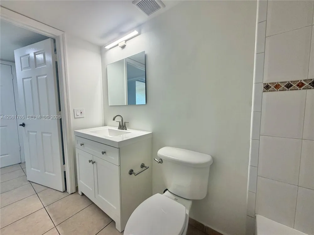 1650 Coral Way #504 Miami, FL 33145