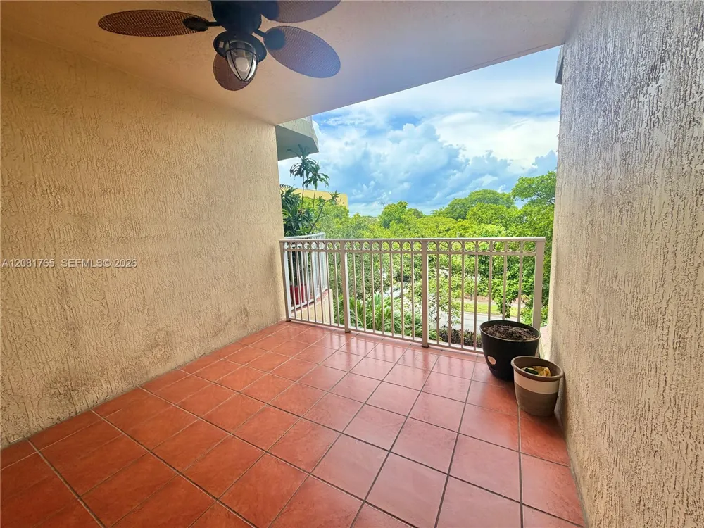 1650 Coral Way #504 Miami, FL 33145