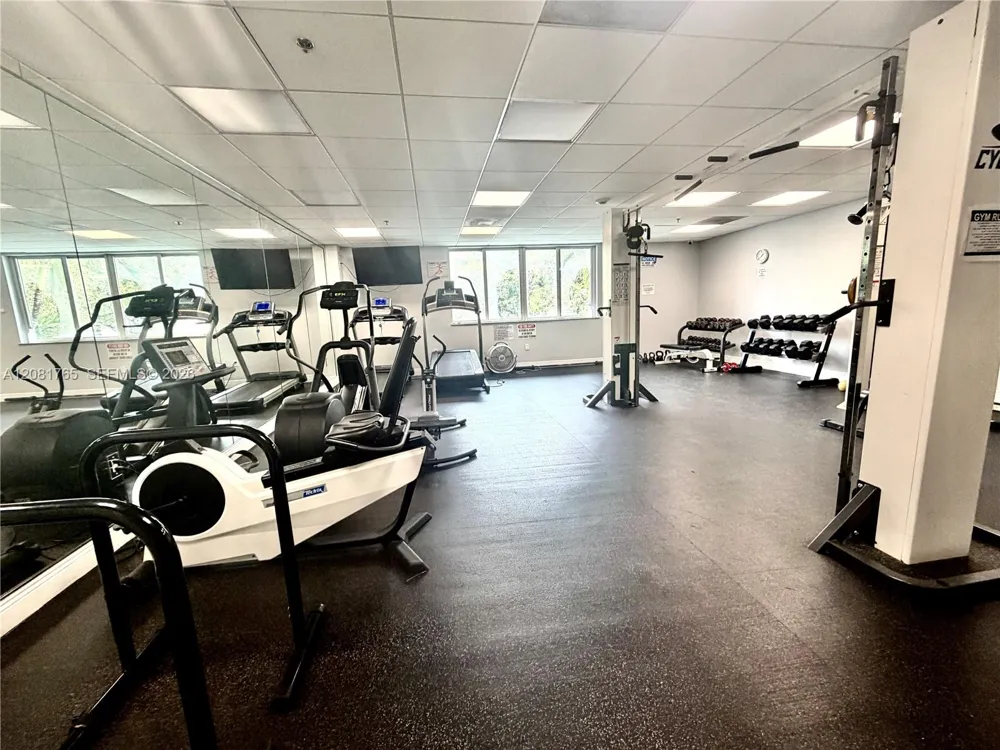1650 Coral Way #504 Miami, FL 33145