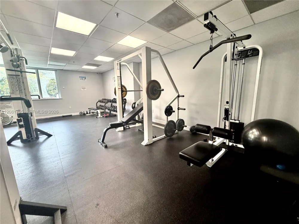1650 Coral Way #504 Miami, FL 33145