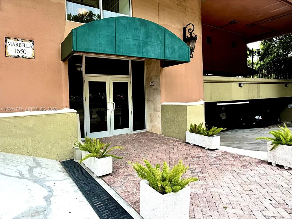 1650 Coral Way #504 Miami, FL 33145