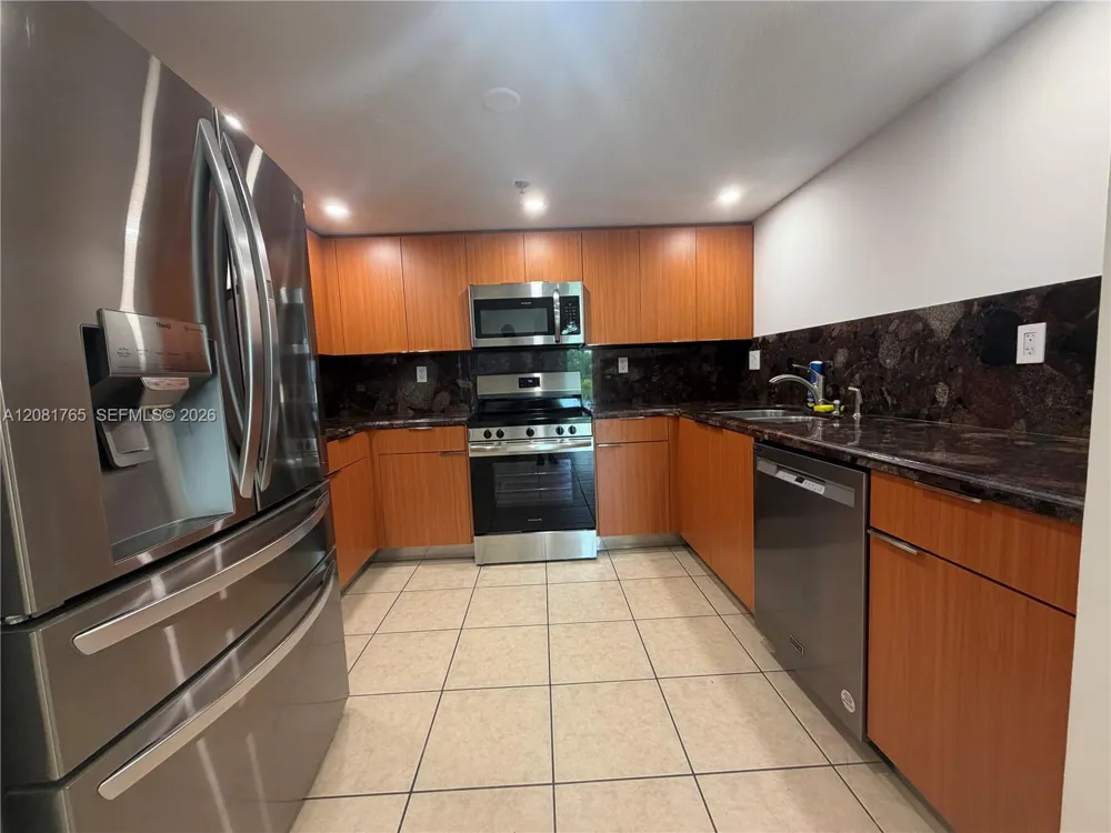 1650 Coral Way #504 Miami, FL 33145