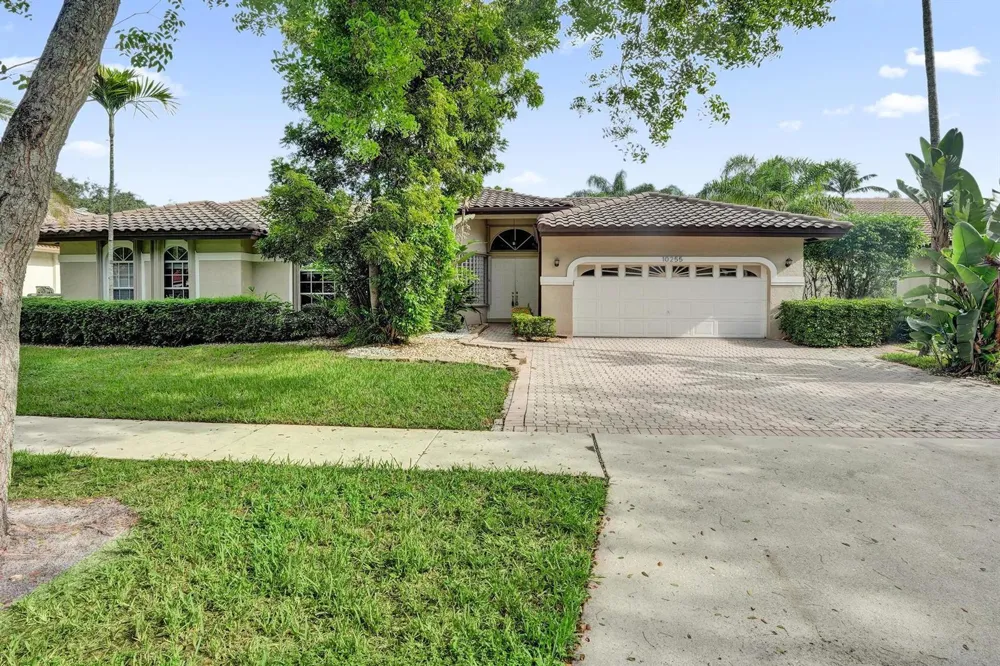 10255 GUATEMALA STREET Cooper City, FL 33026