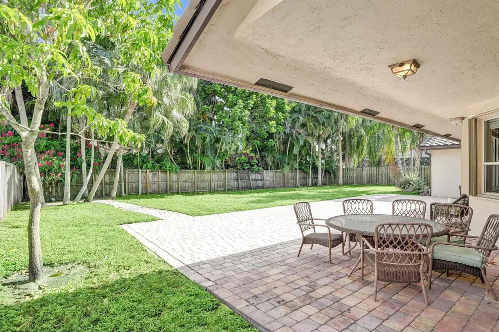 10255 GUATEMALA STREET Cooper City, FL 33026