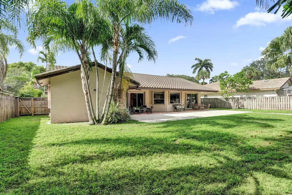 10255 GUATEMALA STREET Cooper City, FL 33026