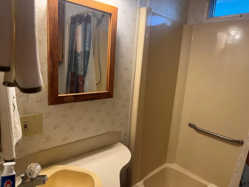 5374 SE 64th Terrace Okeechobee, FL 34974