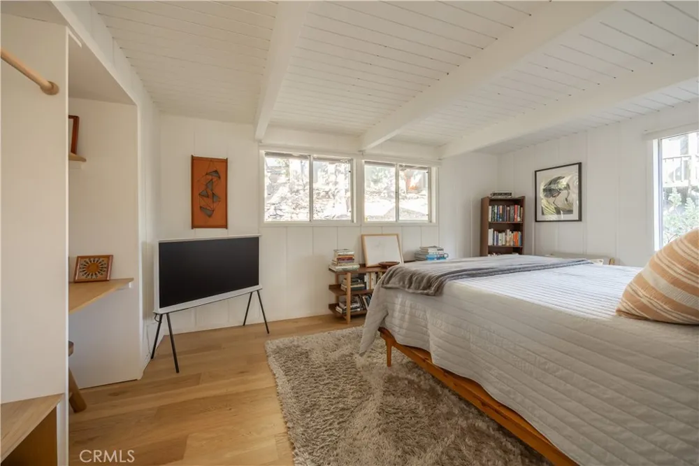 399 Rainier Road Lake Arrowhead, CA 92352