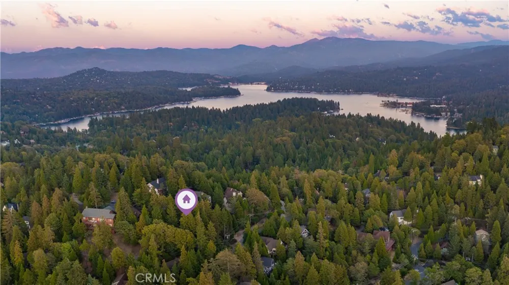 399 Rainier Road Lake Arrowhead, CA 92352