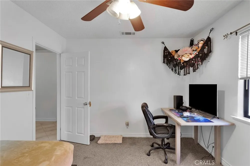 12745 Yellowstone Victorville, CA 92395