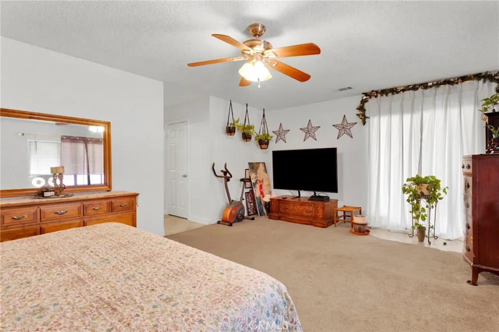 12745 Yellowstone Victorville, CA 92395
