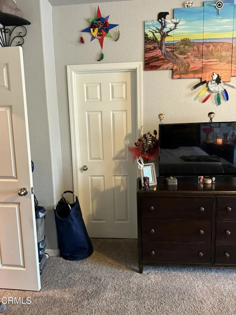 594 Granada Court Merced, CA 95341