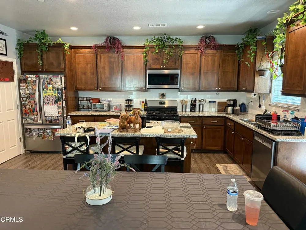 594 Granada Court Merced, CA 95341