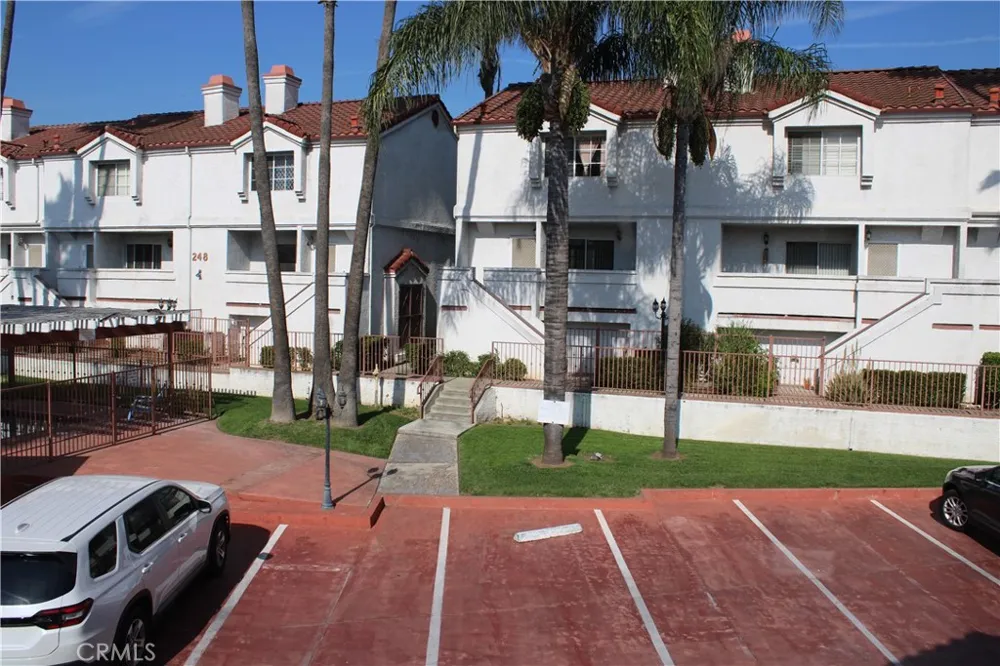 260 E Beverly Boulevard #C Montebello, CA 90640
