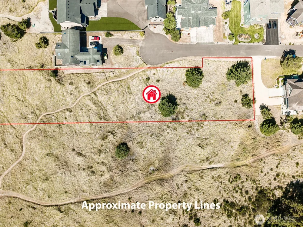 235 25th Street NW Long Beach, WA 98631