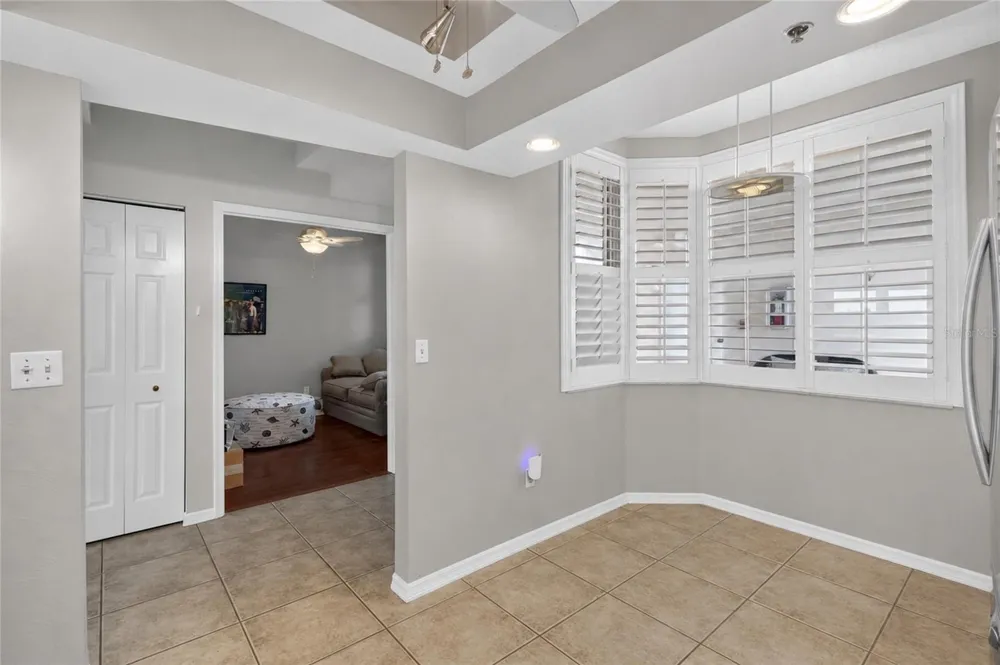 6251 SHORELINE DRIVE #2301 Seminole, FL 33708