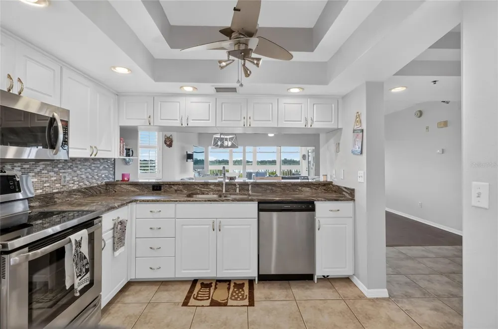 6251 SHORELINE DRIVE #2301 Seminole, FL 33708