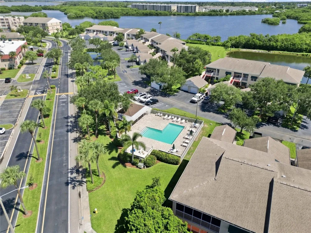 6251 SHORELINE DRIVE #2301 Seminole, FL 33708