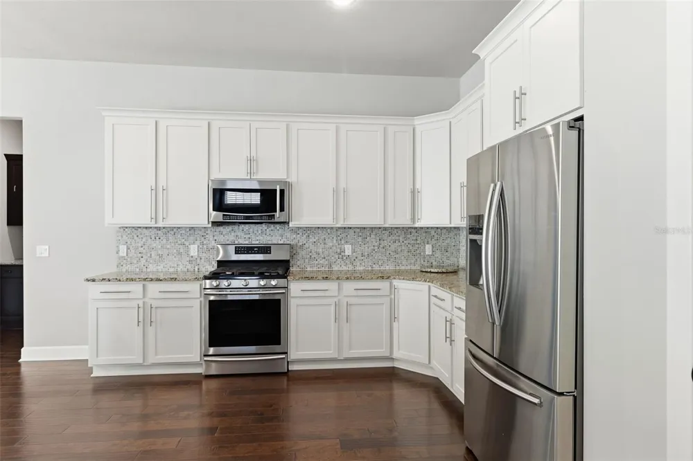 11042 NW 18TH ROAD Gainesville, FL 32606