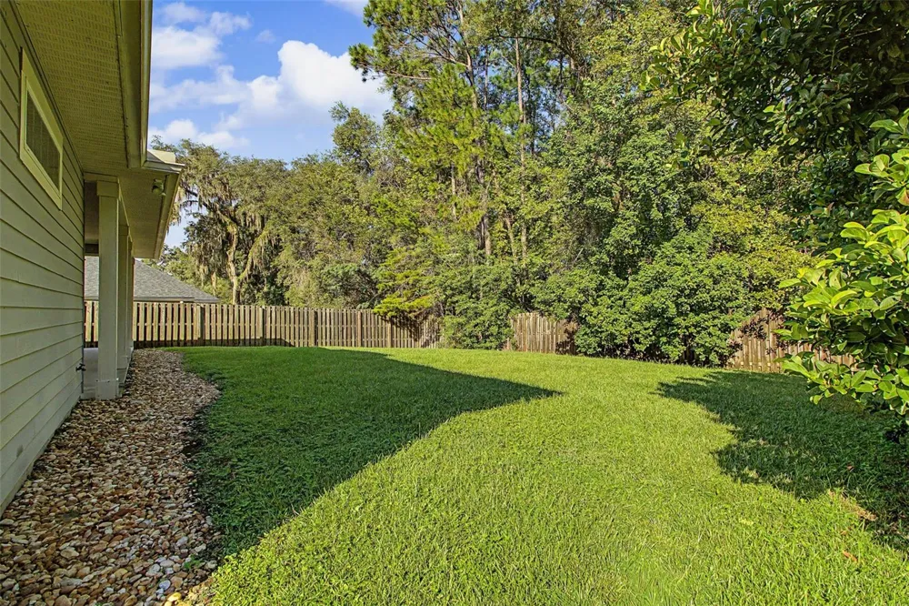 11042 NW 18TH ROAD Gainesville, FL 32606