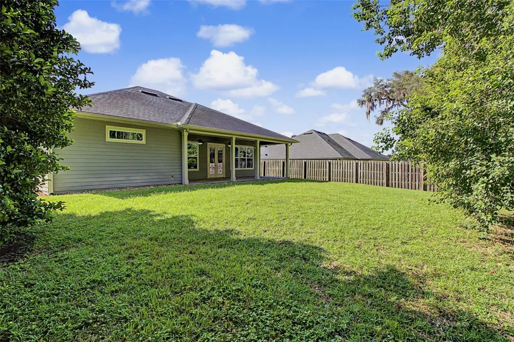 11042 NW 18TH ROAD Gainesville, FL 32606
