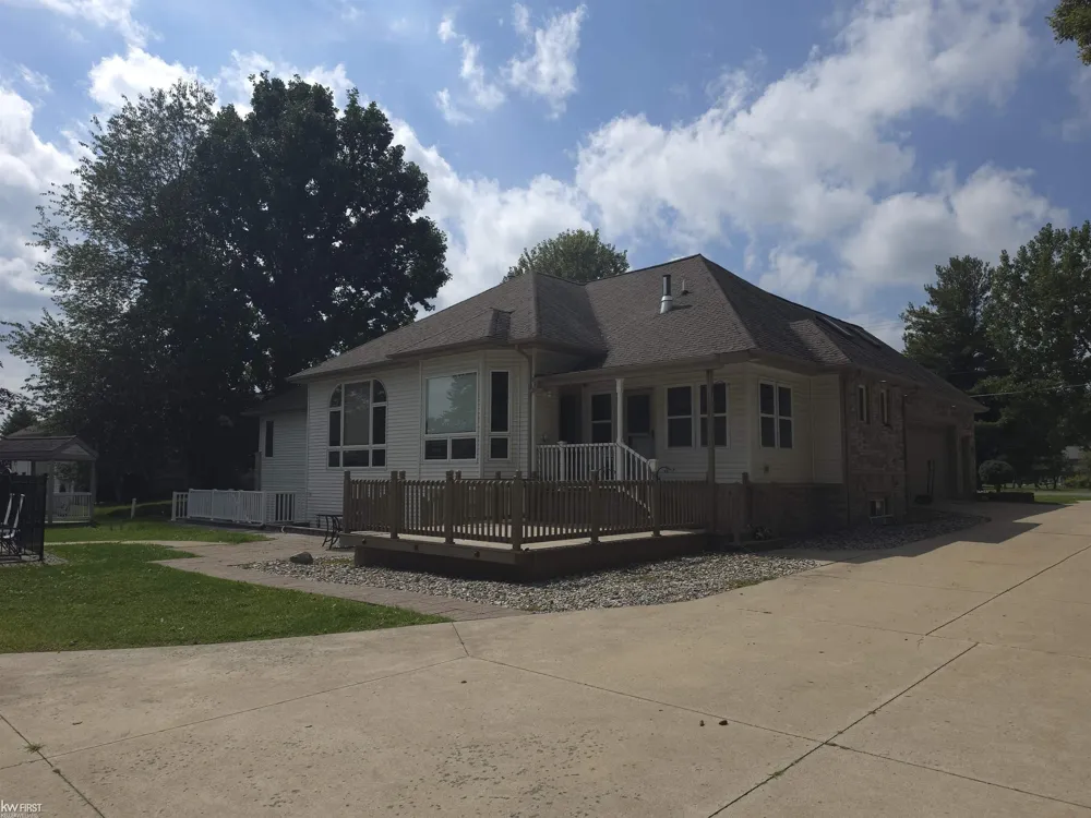 12374 Field Road Vienna Charter Township, MI 48420