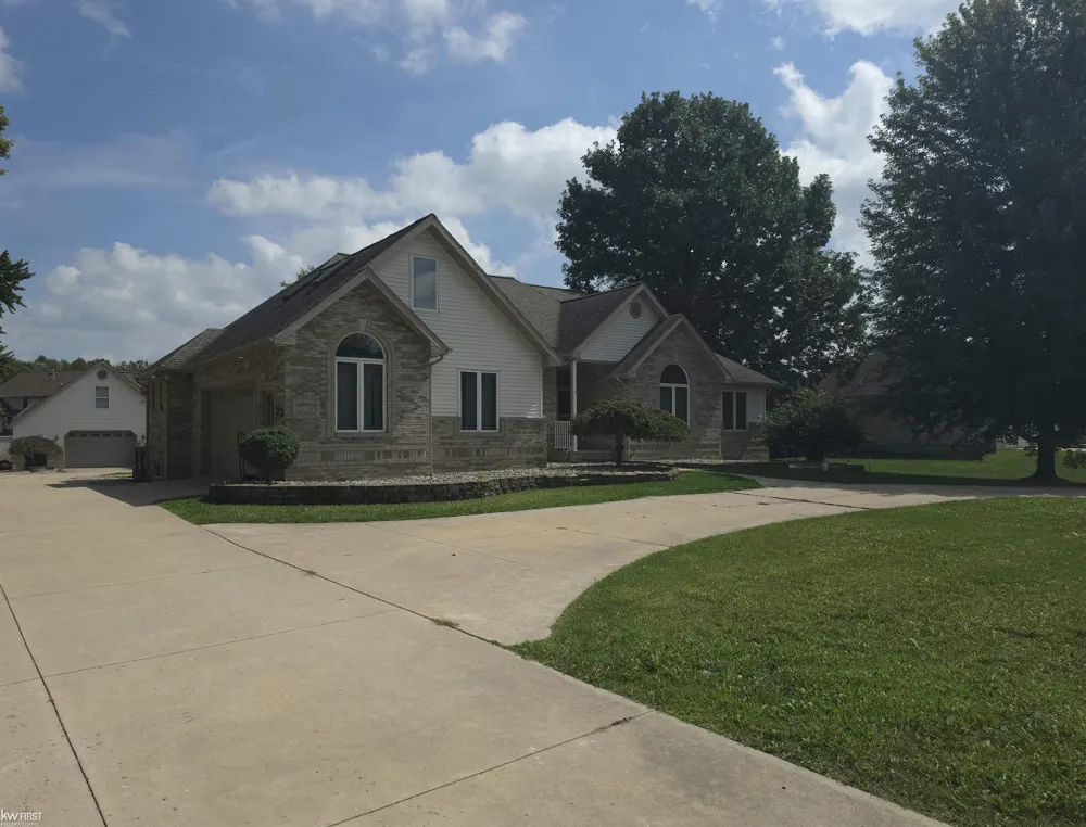12374 Field Road Vienna Charter Township, MI 48420