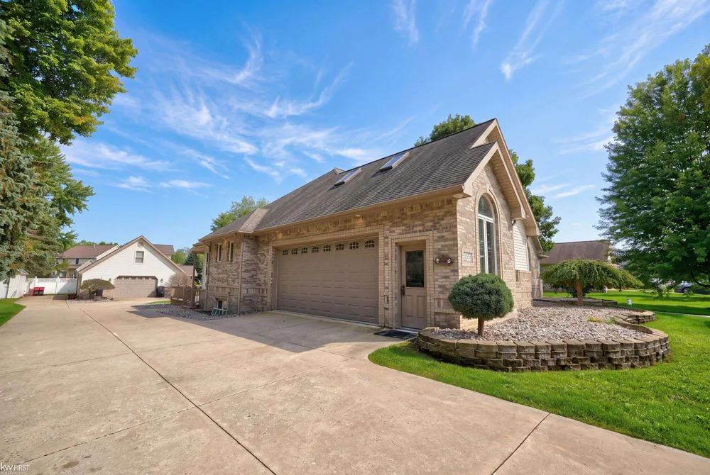 12374 Field Road Vienna Charter Township, MI 48420