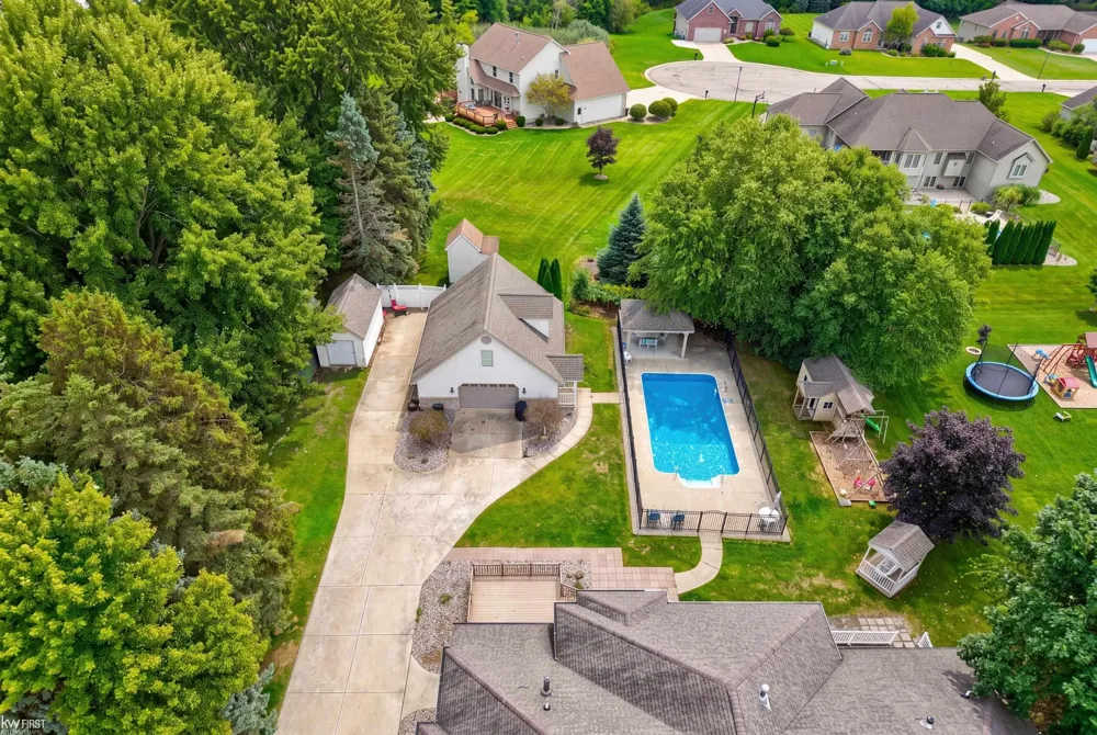 12374 Field Road Vienna Charter Township, MI 48420