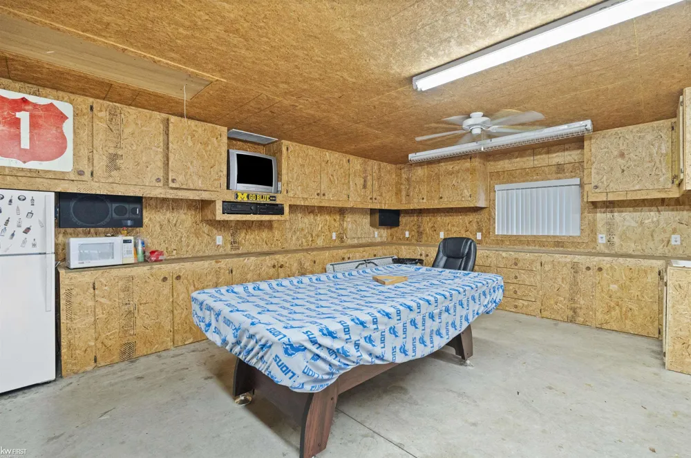 12374 Field Road Vienna Charter Township, MI 48420