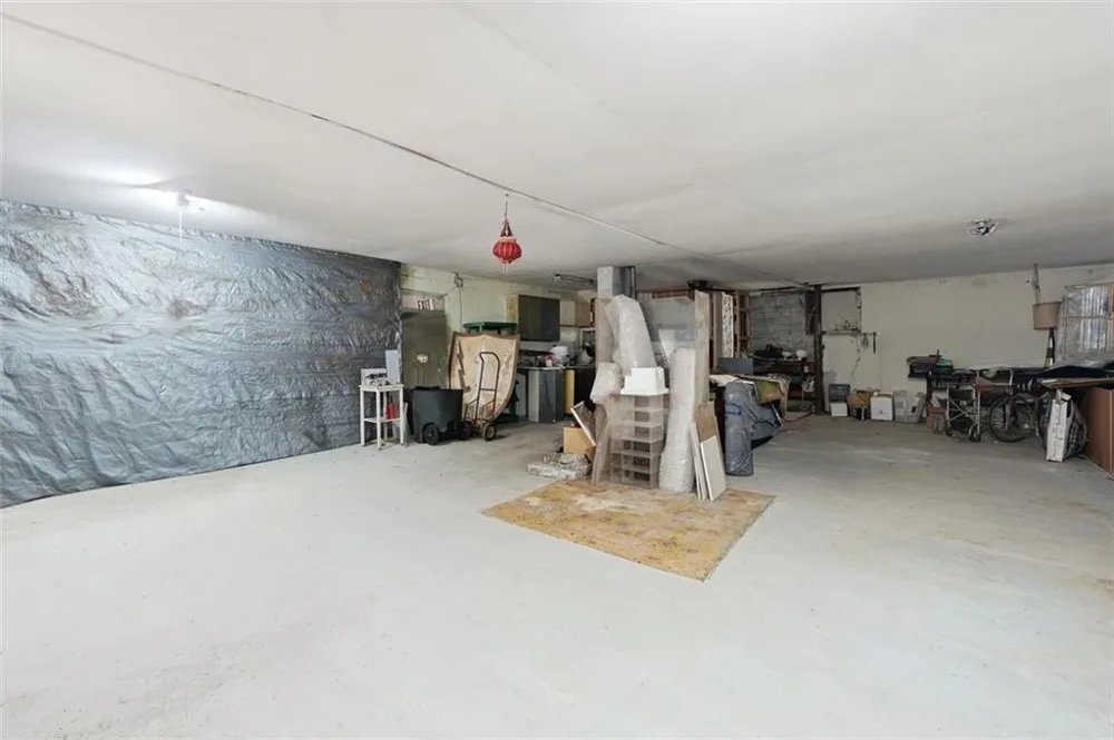 5884 Rockbridge Road Stone Mountain, GA 30087