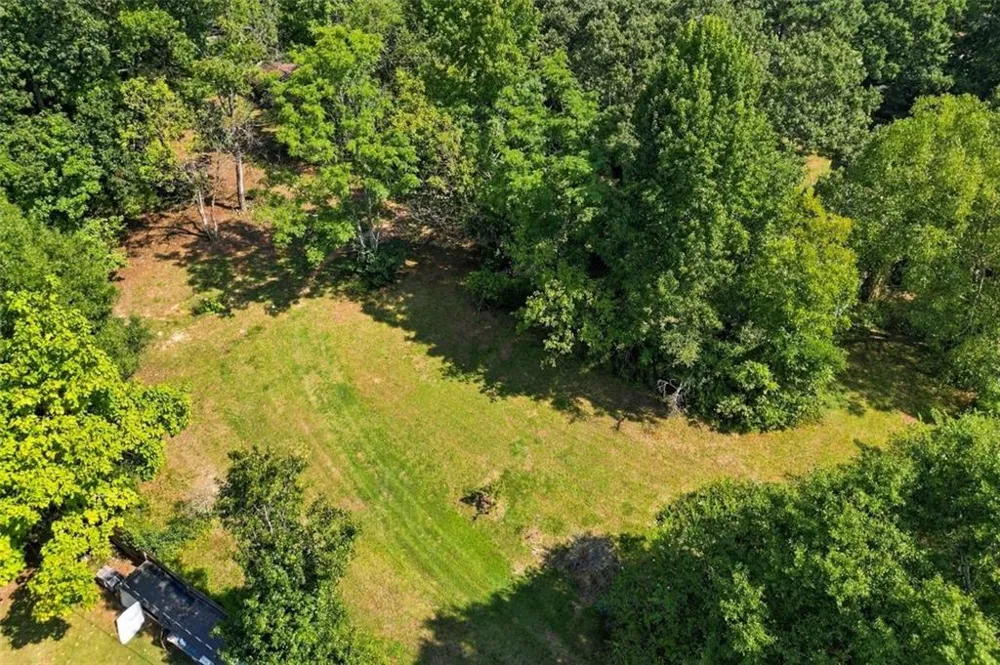 5884 Rockbridge Road Stone Mountain, GA 30087