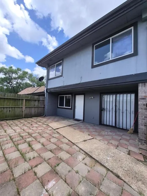 738 Coolwood Drive #B