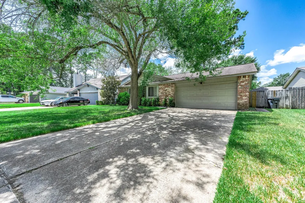 17035 Seven Pines Drive Spring, TX 77379