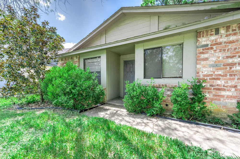 17035 Seven Pines Drive Spring, TX 77379