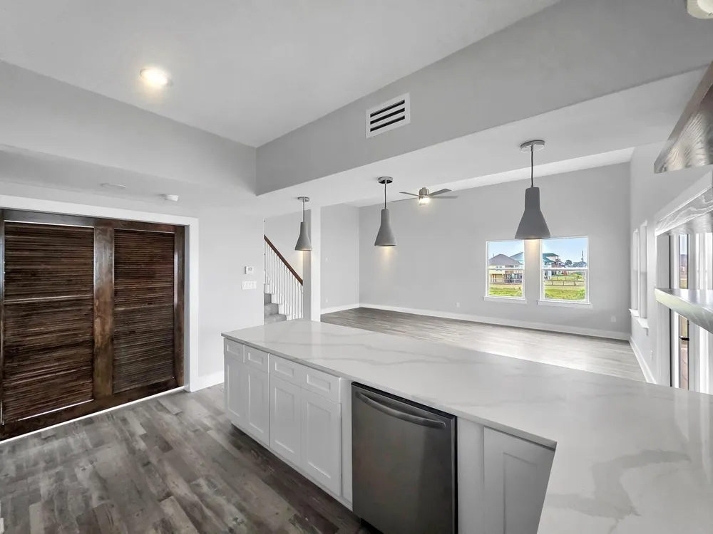 186 Ocean View Drive Crystal Beach, TX 77650
