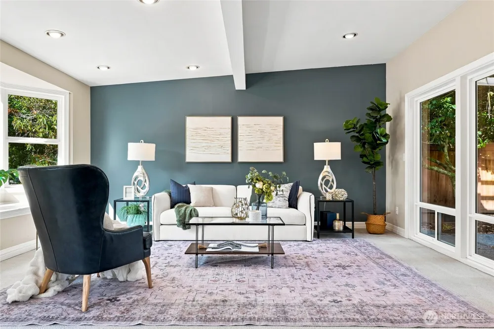 8218 SE 36th Street Mercer Island, WA 98040