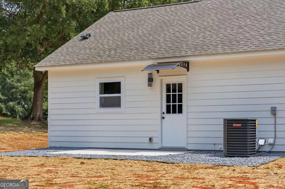 72 Hunt ST Hiram, GA 30141