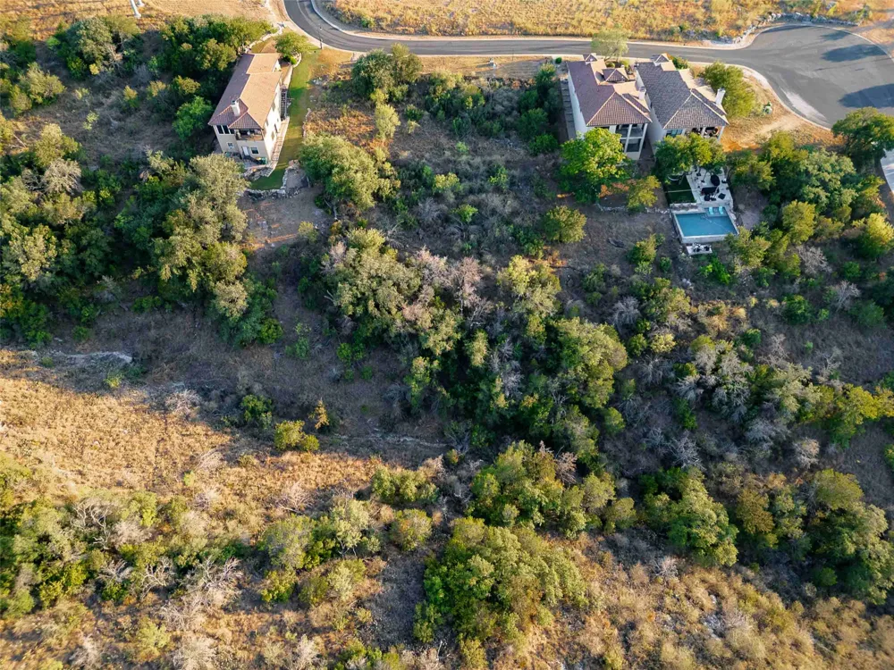 5 Bendito Way Drive Marble Falls, TX 78654
