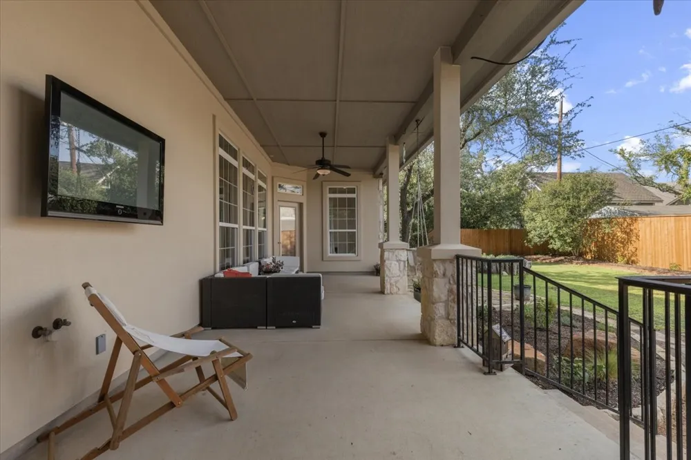 811 Presa Arriba Road Austin, TX 78733