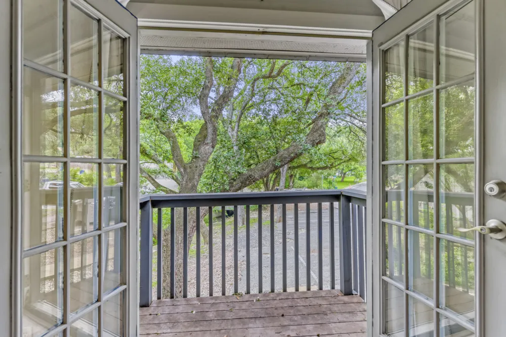 1912 Lightsey Road #6 Austin, TX 78704