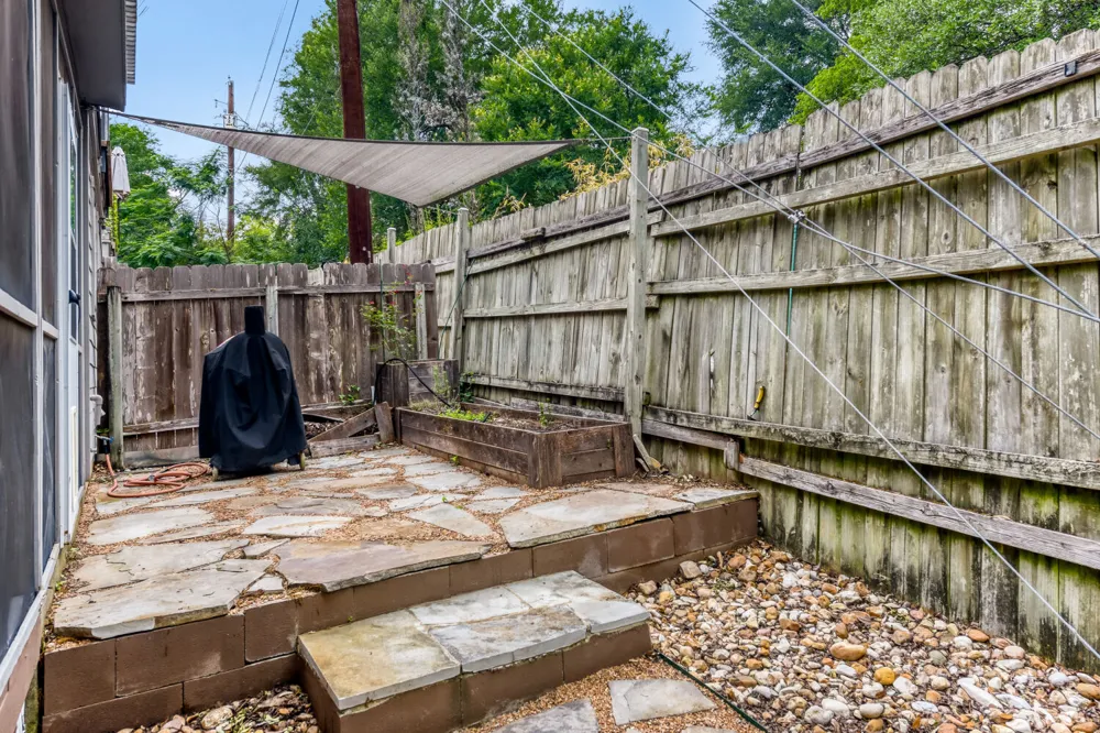 1912 Lightsey Road #6 Austin, TX 78704
