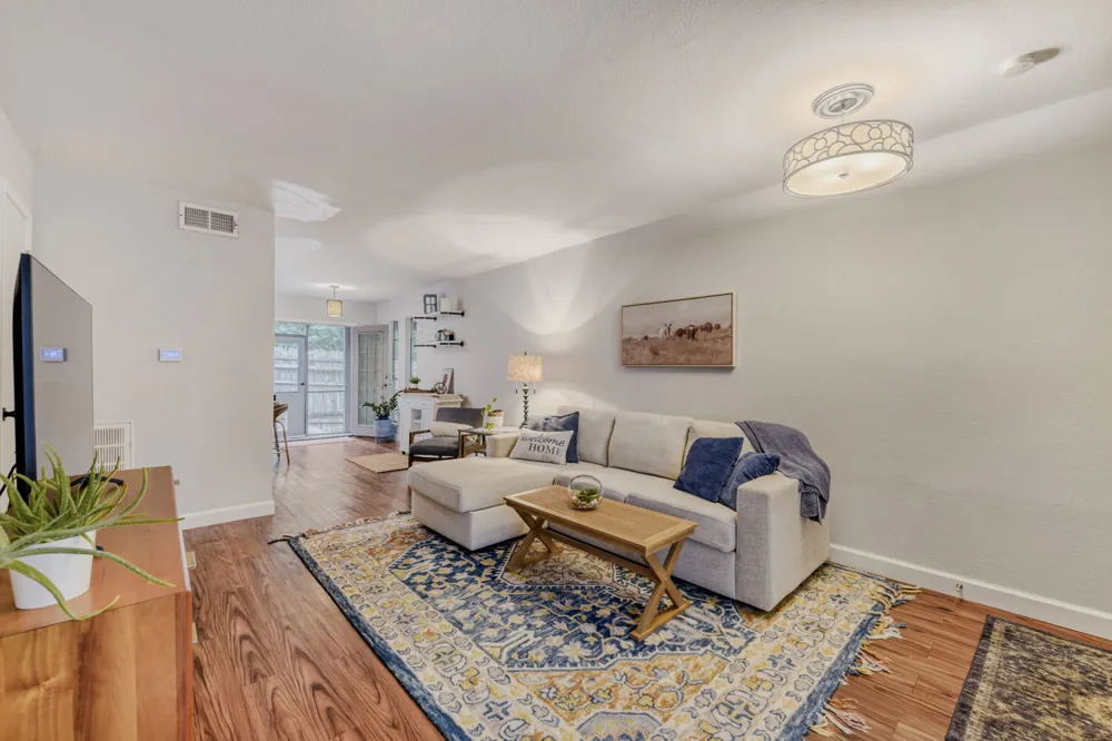 1912 Lightsey Road #6 Austin, TX 78704