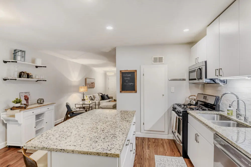 1912 Lightsey Road #6 Austin, TX 78704