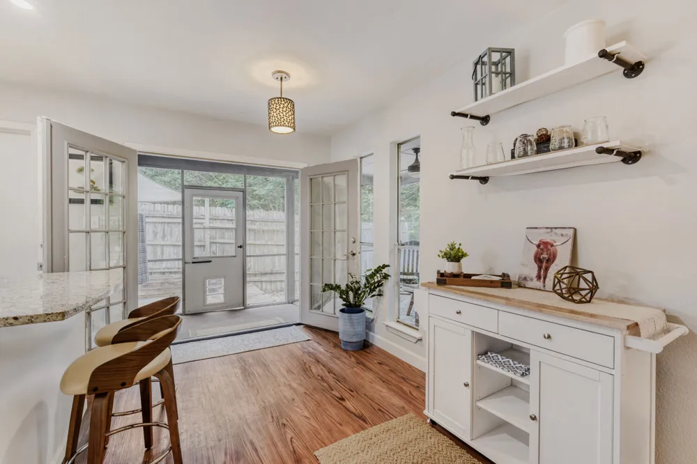 1912 Lightsey Road #6 Austin, TX 78704