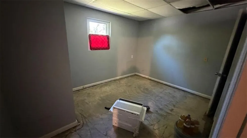 2235 Bristol Court Jonesboro, GA 30236
