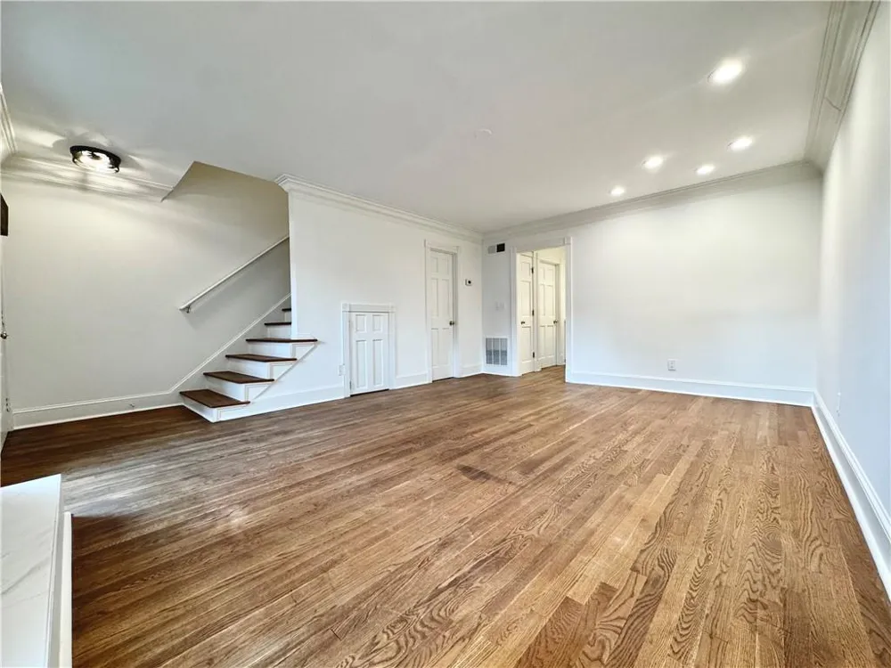 110 Park Ridge Circle Marietta, GA 30068