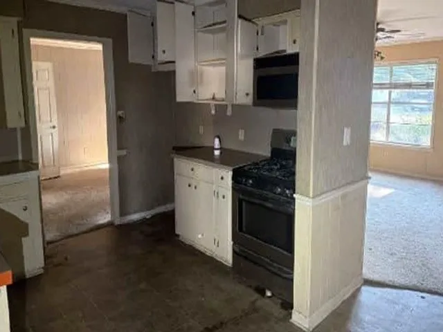 701 Owens Jefferson, TX 75657